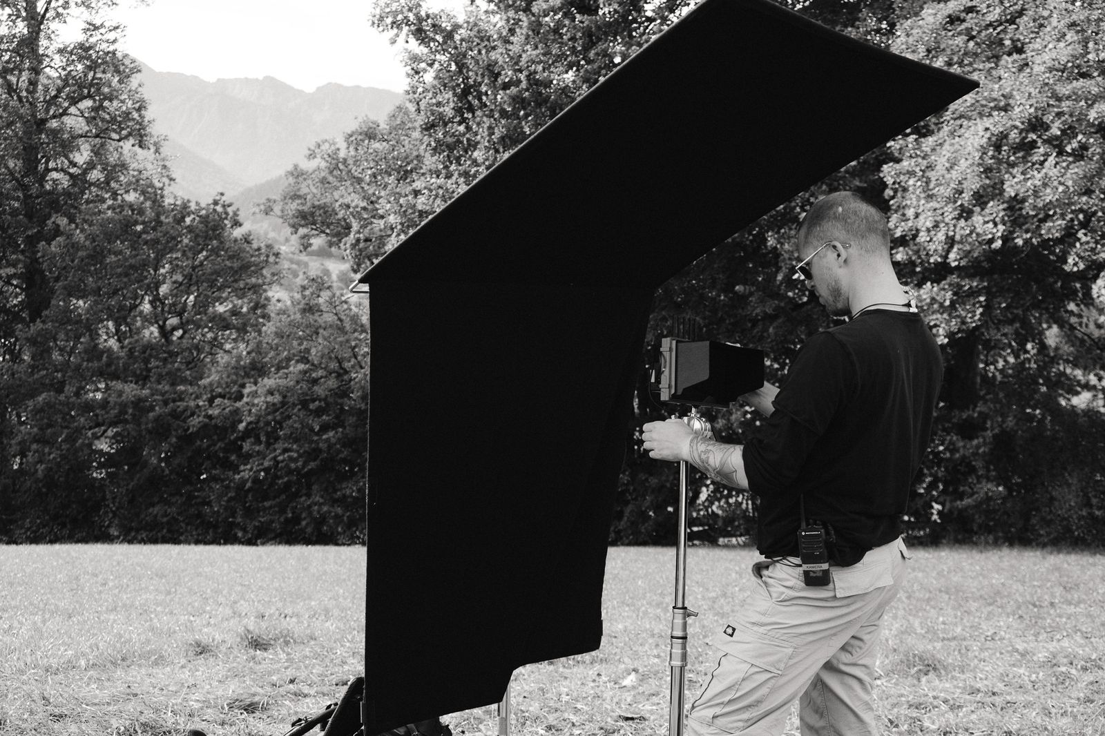 lighting with a floppy flag